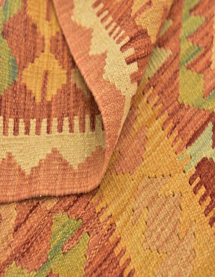 Detail image of  3' x 4' 10  Hand Woven Kilim Waziri Wool Rug