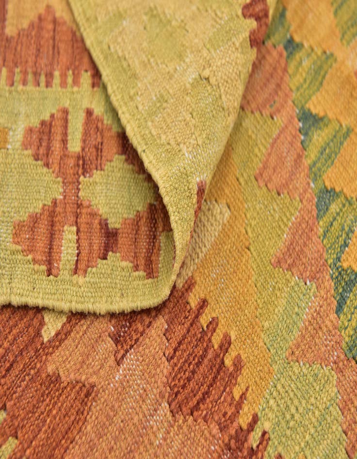Detail image of  3' x 5'  Hand Woven Kilim Waziri Wool Rug