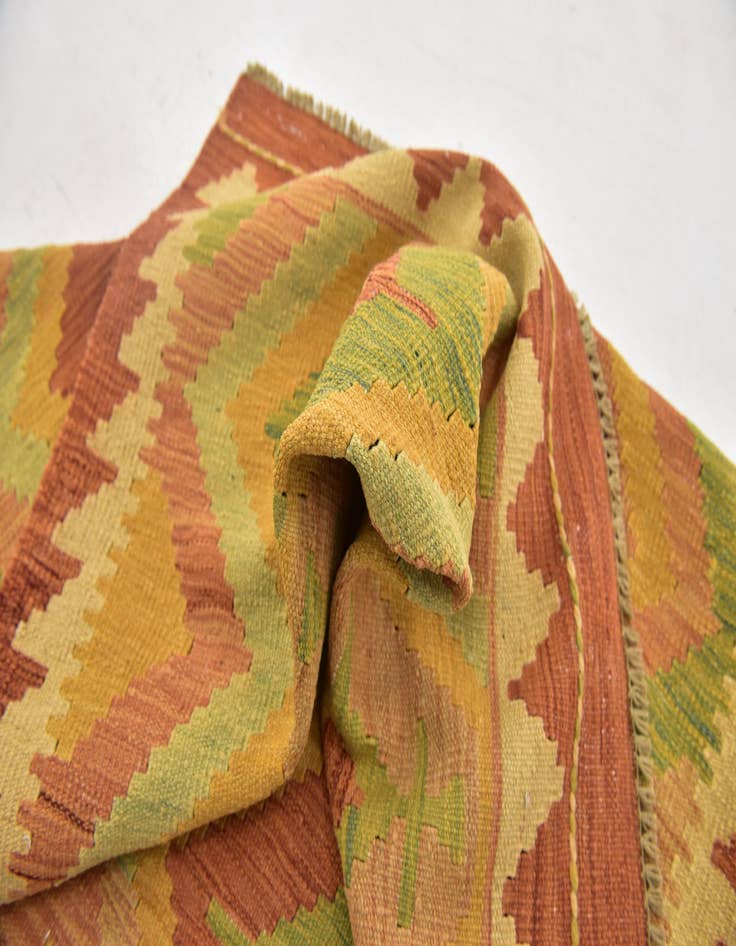 Detail image of  3' x 4' 10  Hand Woven Kilim Waziri Wool Rug