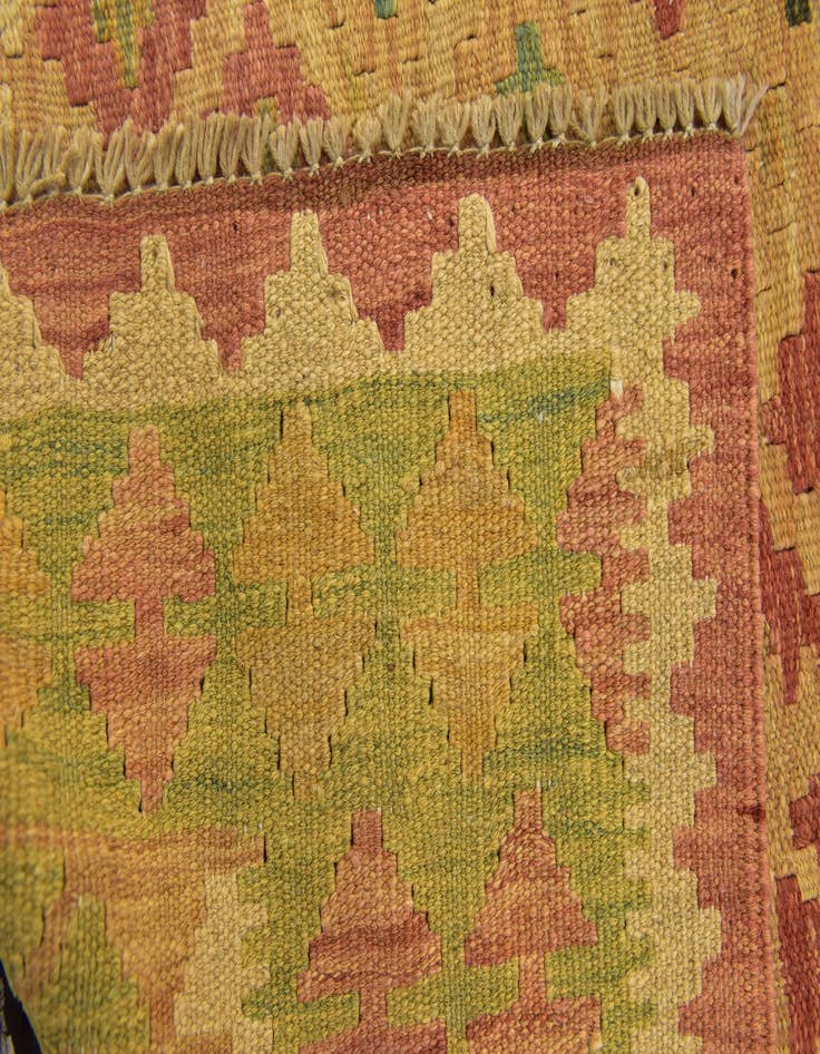Detail image of  3' x 4' 8  Hand Woven Kilim Waziri Wool Rug