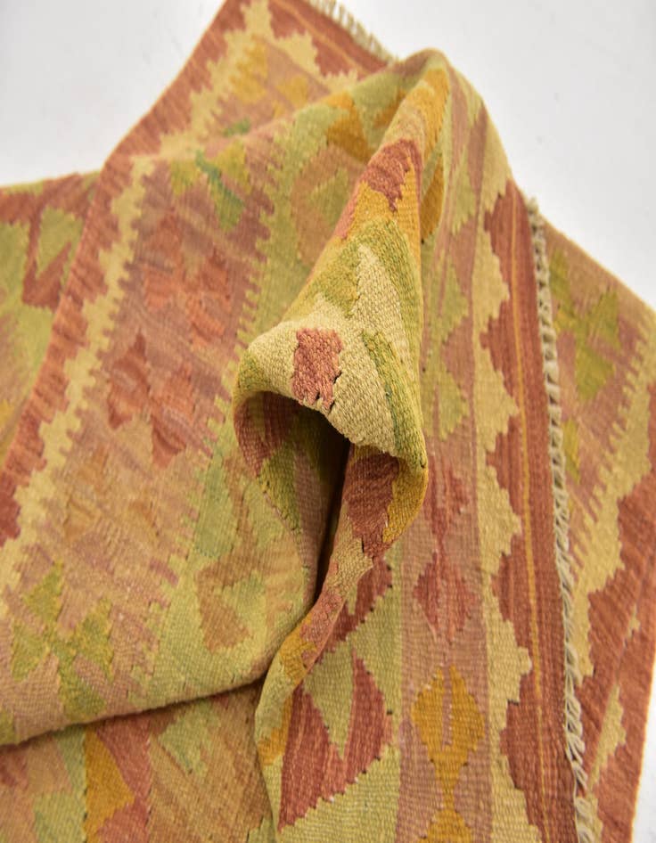 Detail image of  3' x 5'  Hand Woven Kilim Waziri Wool Rug