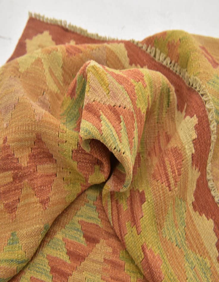 Detail image of  3' 3 x 5' 2  Hand Woven Kilim Waziri Wool Rug