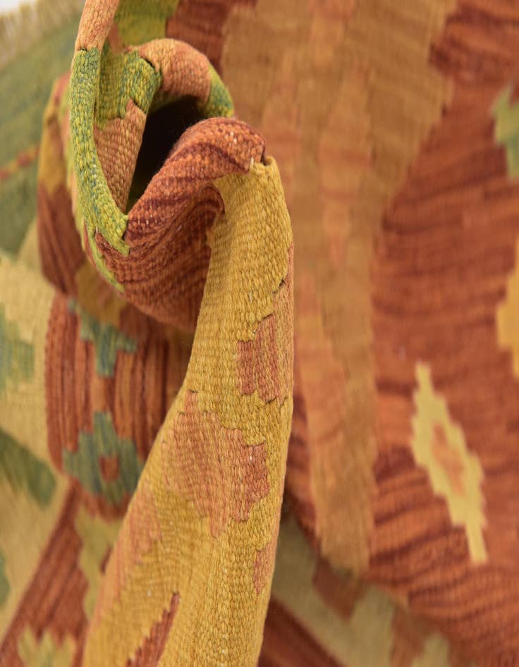 Detail image of  3' 3 x 5'  Hand Woven Kilim Waziri Wool Rug