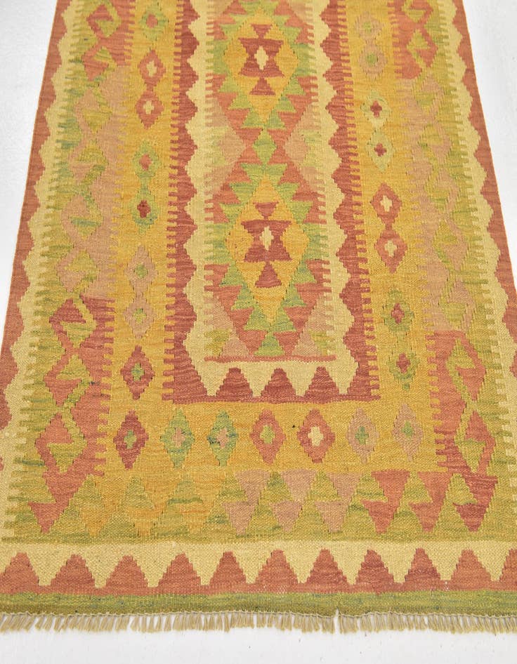 Detail image of  3' 3 x 4' 10  Hand Woven Kilim Waziri Wool Rug