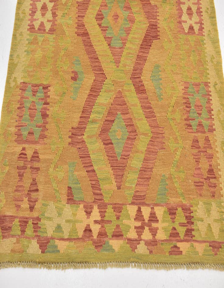 Detail image of  3' 4 x 5'  Hand Woven Kilim Waziri Wool Rug