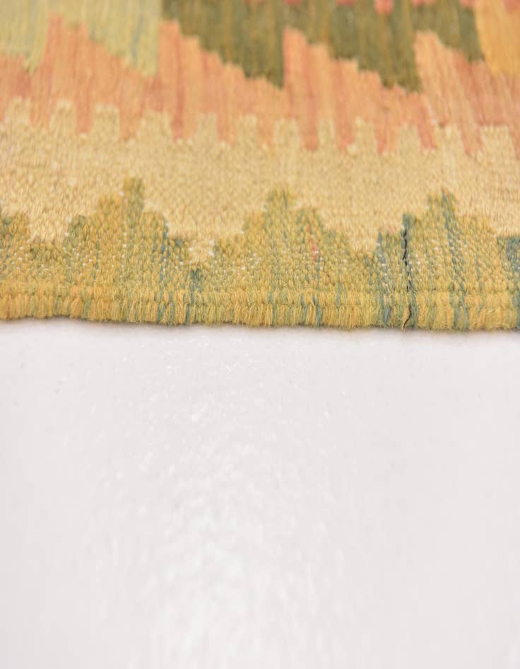 Detail image of  3' 2 x 4' 10  Hand Woven Kilim Waziri Wool Rug