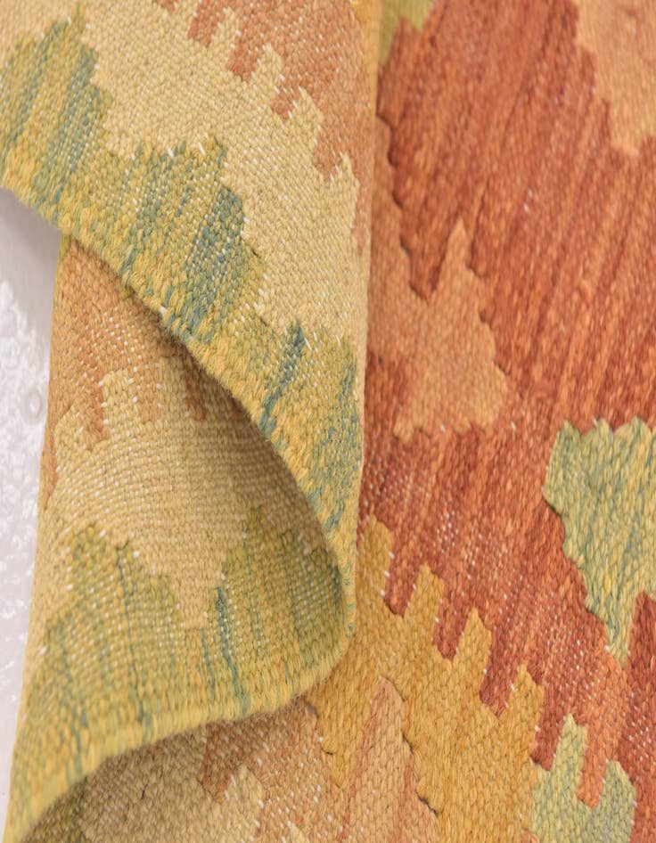 Detail image of  3' 2 x 4' 10  Hand Woven Kilim Waziri Wool Rug