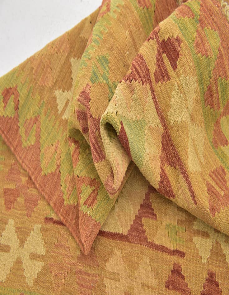 Detail image of  2' 9 x 4' 3  Hand Woven Kilim Waziri Wool Rug