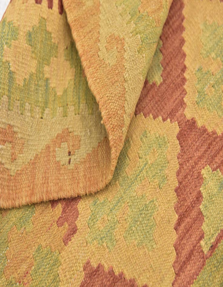 Detail image of  2' 7 x 4'  Hand Woven Kilim Waziri Wool Rug