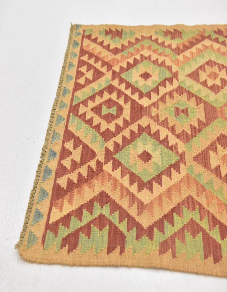 Detail image of  2' 7 x 4'  Hand Woven Kilim Waziri Wool Rug