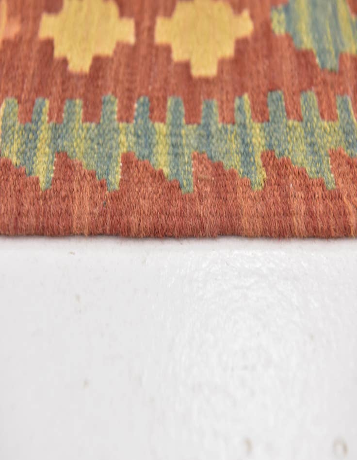 Detail image of  2' 6 x 4' 3  Hand Woven Kilim Waziri Wool Rug