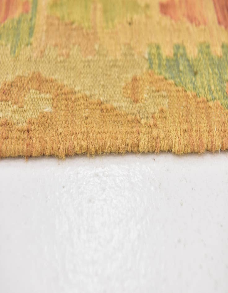 Detail image of  2' 10 x 4' 3  Hand Woven Kilim Waziri Wool Rug