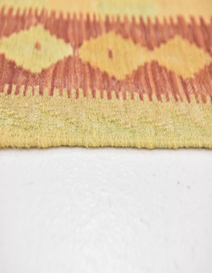 Detail image of  2' 8 x 4' 3  Hand Woven Kilim Waziri Wool Rug