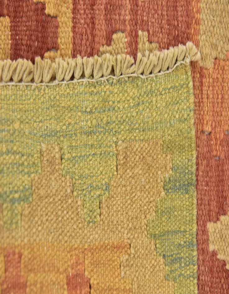Detail image of  2' 8 x 4' 4  Hand Woven Kilim Waziri Wool Rug