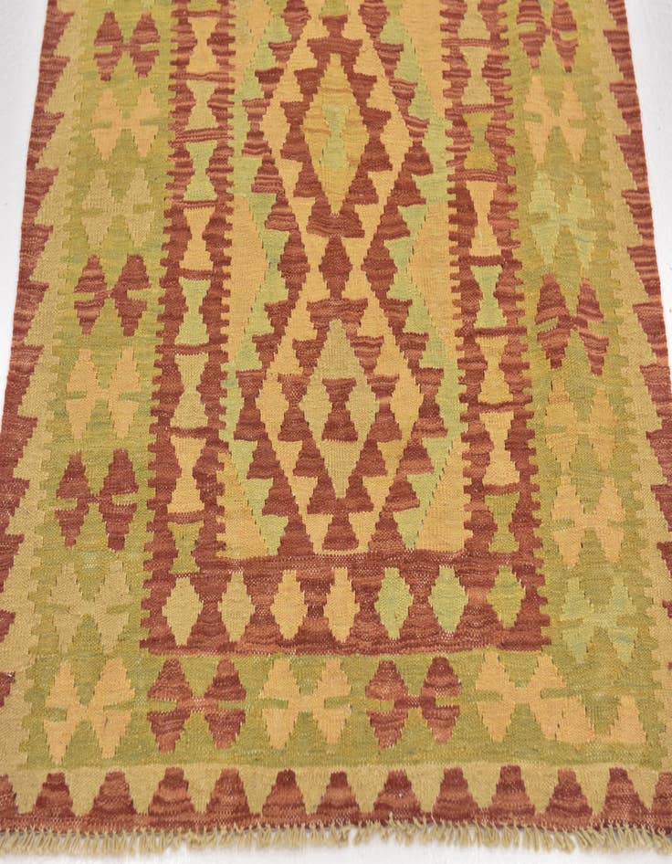 Detail image of  2' 10 x 4' 5  Hand Woven Kilim Waziri Wool Rug