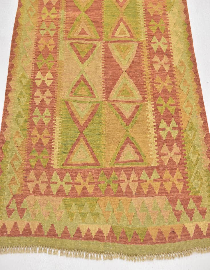 Detail image of  3' 3 x 4' 8  Hand Woven Kilim Waziri Wool Rug