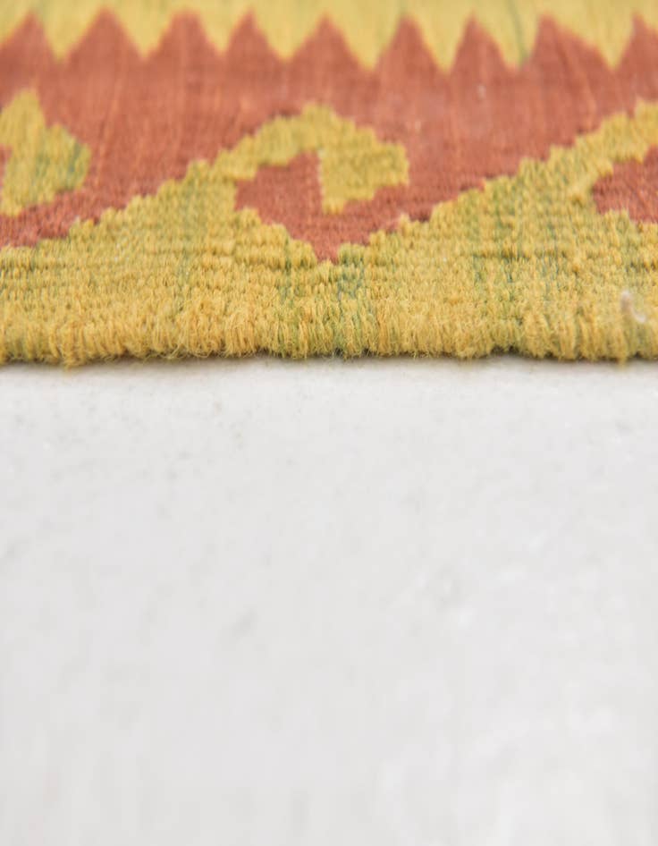 Detail image of  3' 3 x 5' 2  Hand Woven Kilim Waziri Wool Rug