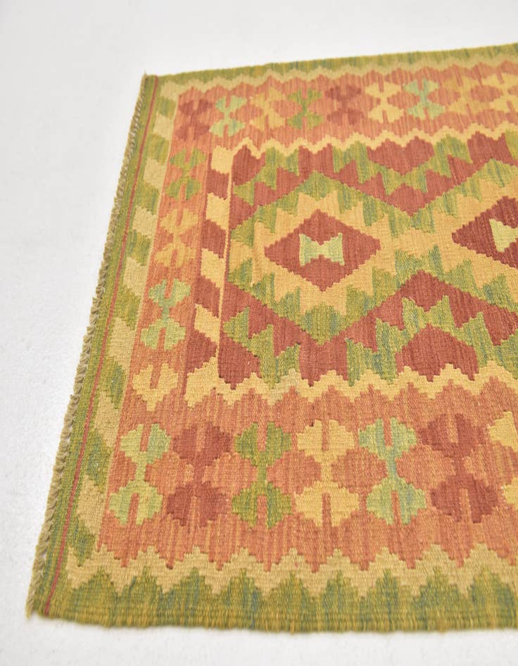 Detail image of  2' 6 x 4' 5  Hand Woven Kilim Waziri Wool Rug