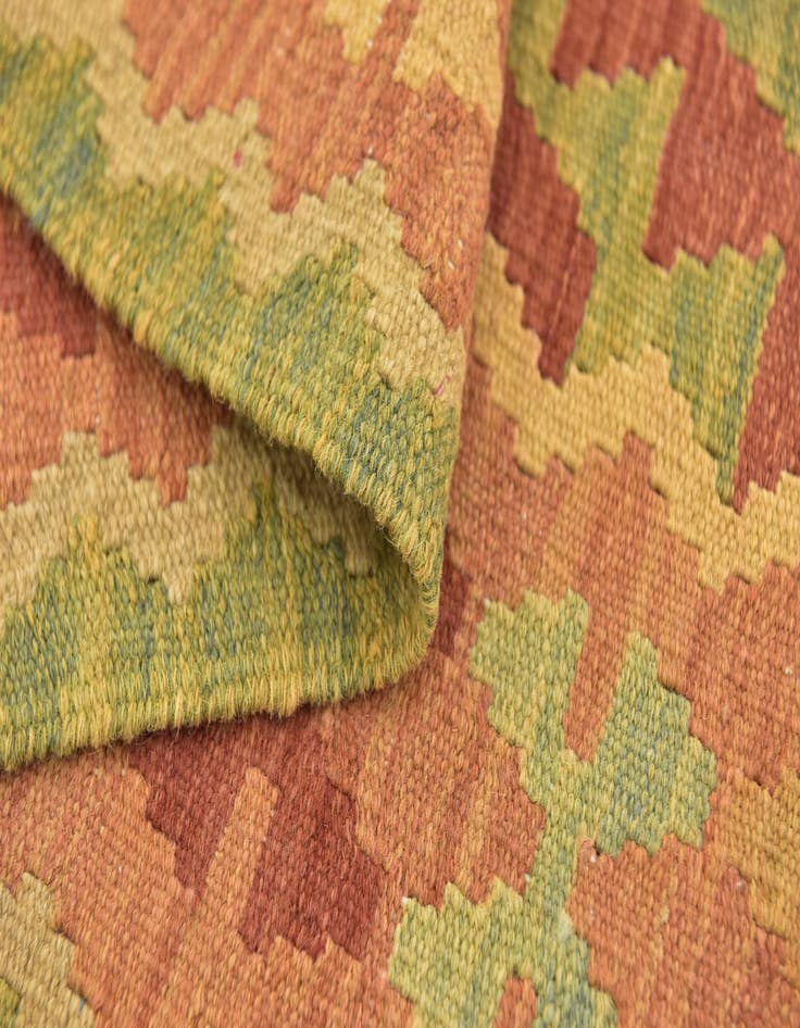 Detail image of  2' 6 x 4' 5  Hand Woven Kilim Waziri Wool Rug