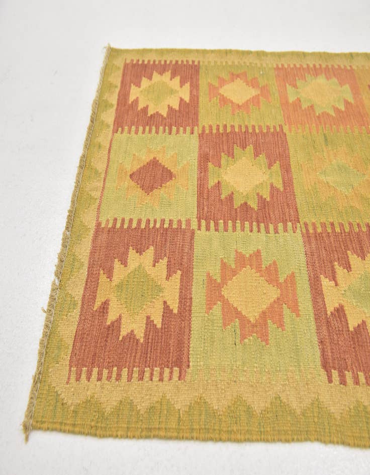 Detail image of  2' 6 x 4' 3  Hand Woven Kilim Waziri Wool Rug