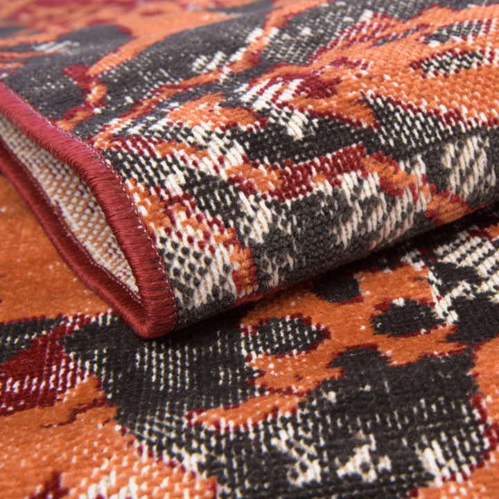 Rust Red 5' 3 x 8' Lucerne Rug | Rugs.com