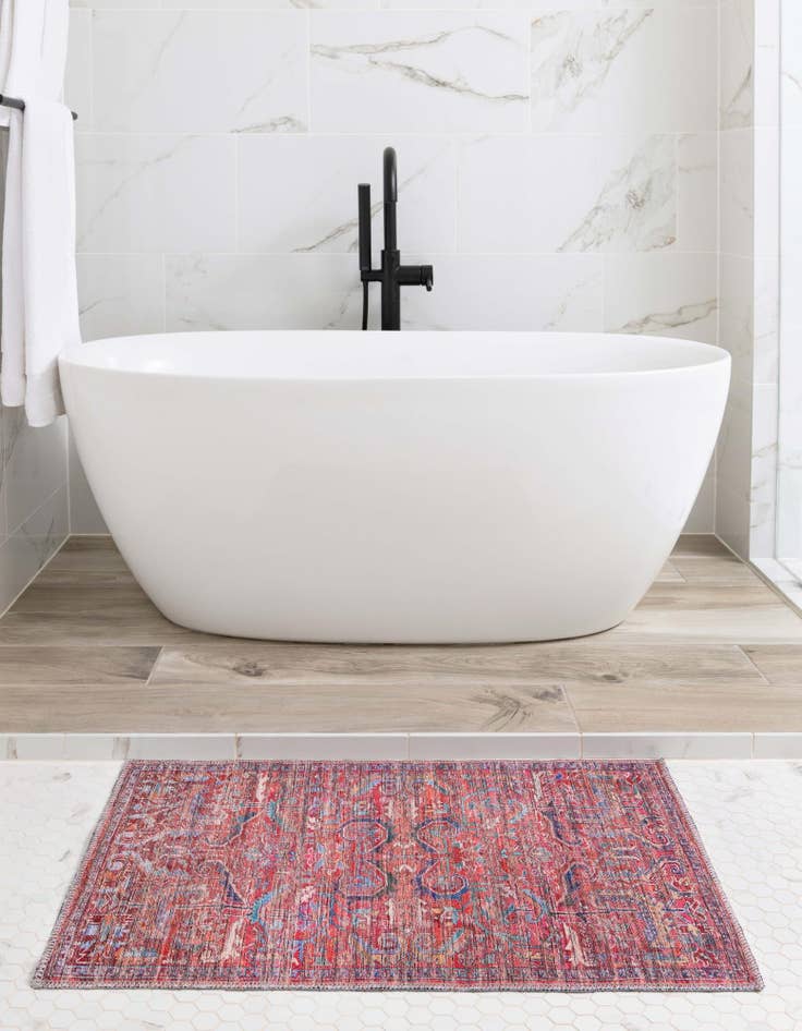 Detail image of  5' 3 x 8'  Washable Maahru Rug