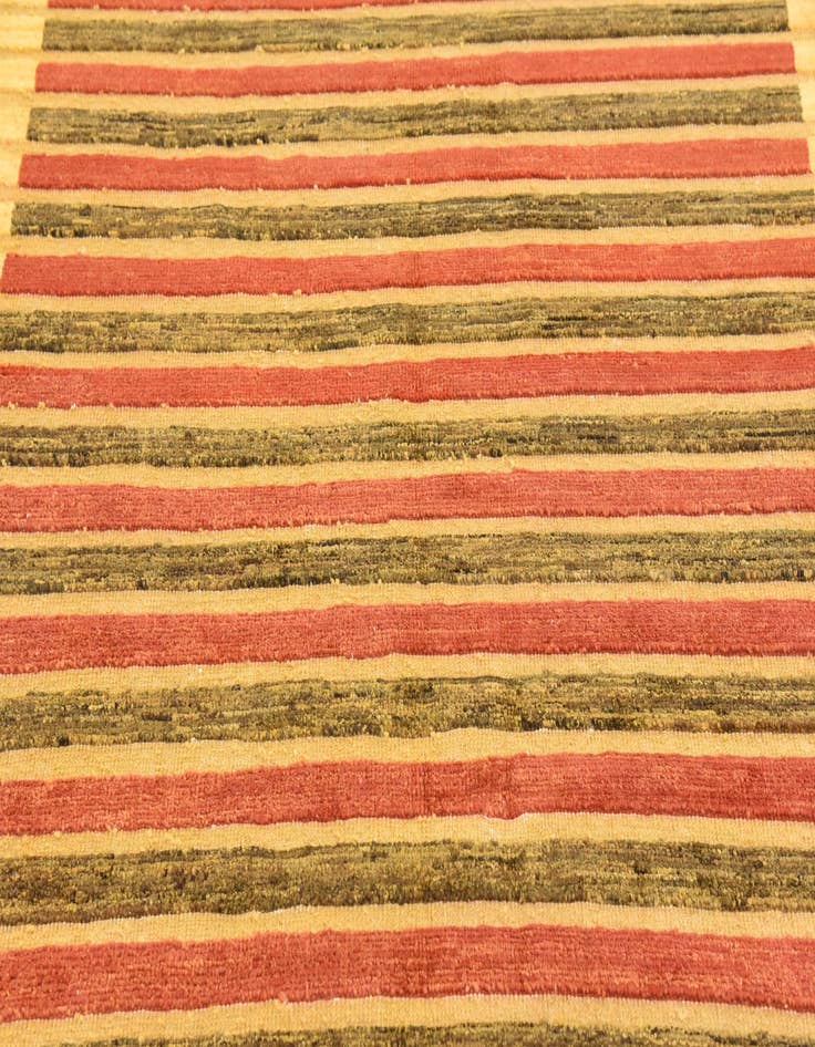 Detail image of  4' 10 x 6' 8  Hand Knotted Modern Ziegler Rug