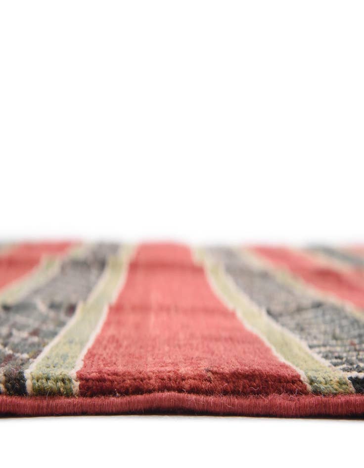 Detail image of  4' 10 x 6' 5  Hand Knotted Modern Ziegler Rug