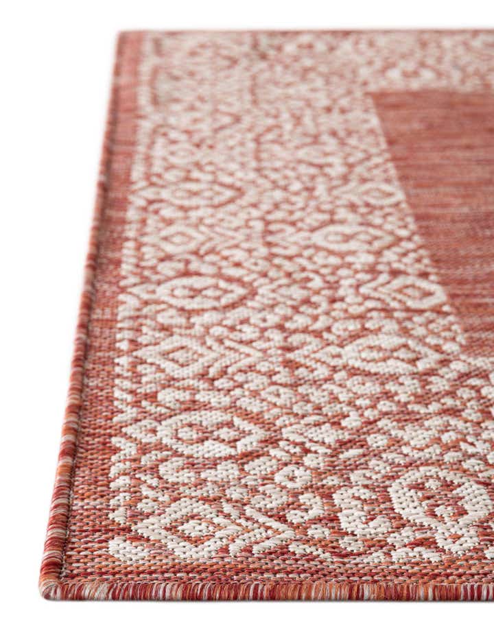 Rust Red 5' 3 x 8' Border Indoor / Outdoor Rug | Rugs.com