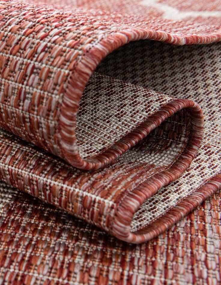 Detail image of  9' x 12'  Washable Lattice Indoor / Outdoor Rug