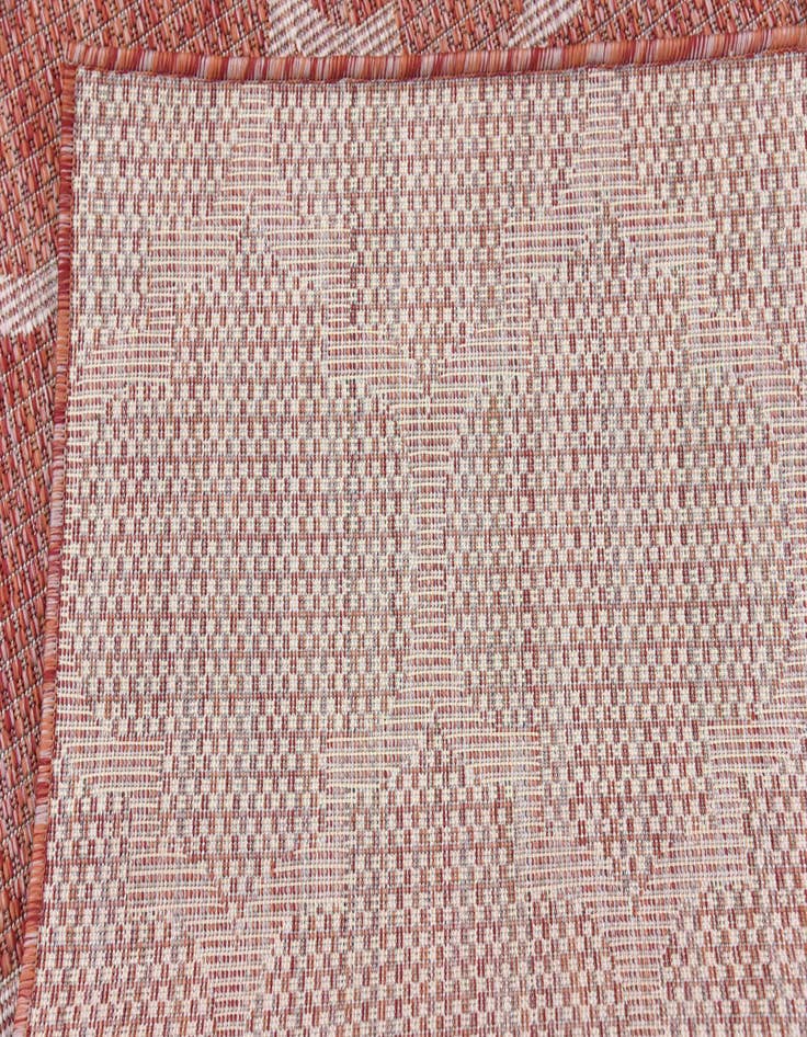 Detail image of  4' x 6'  Washable Lattice Indoor / Outdoor Rug