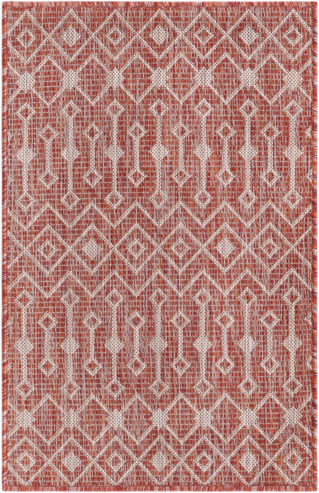  2' x 3' 1  Washable Lattice Indoor / Outdoor Rug