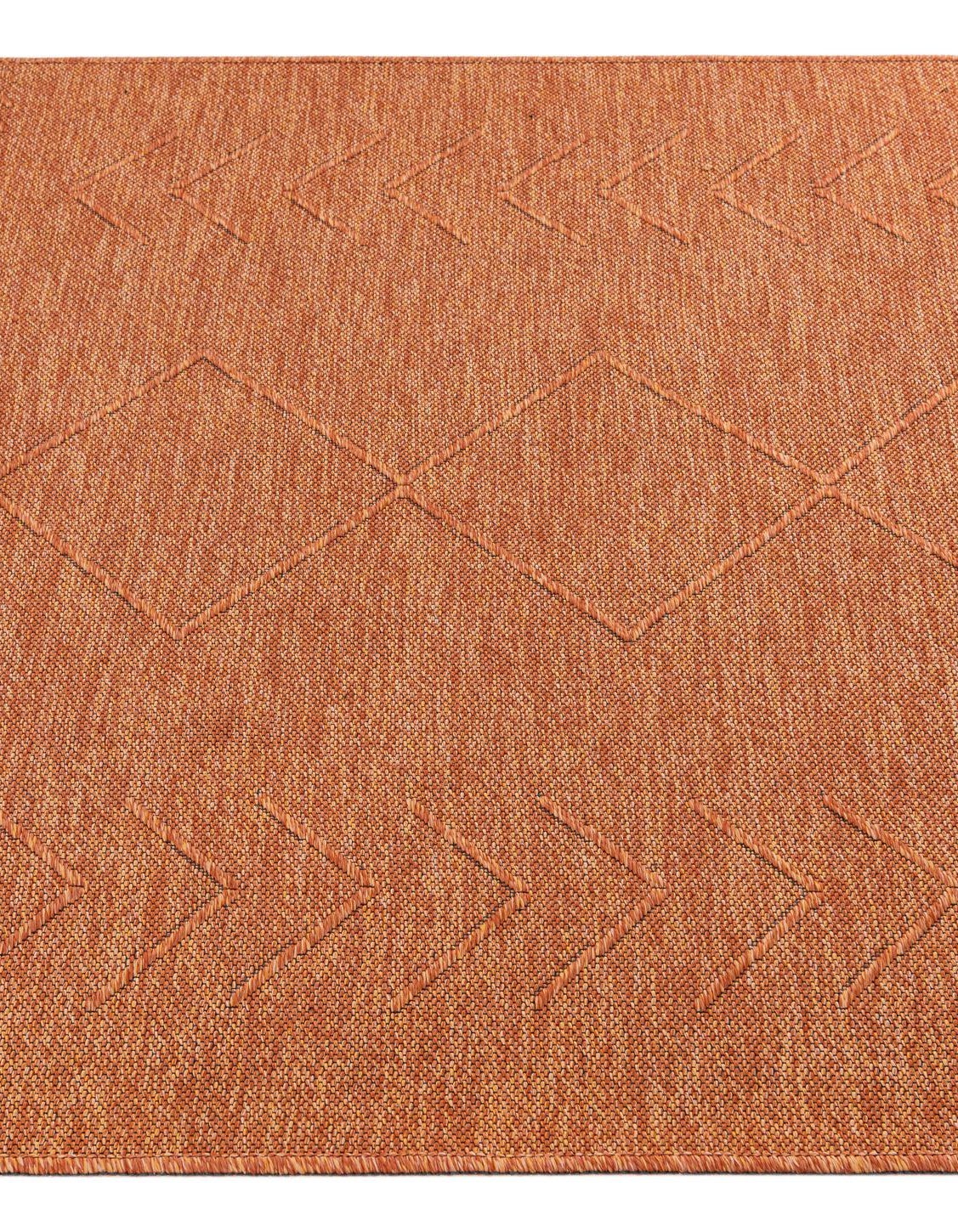Rust Red 3' 10 x 6' 2 Modern Outdoor Rug | Rugs.com