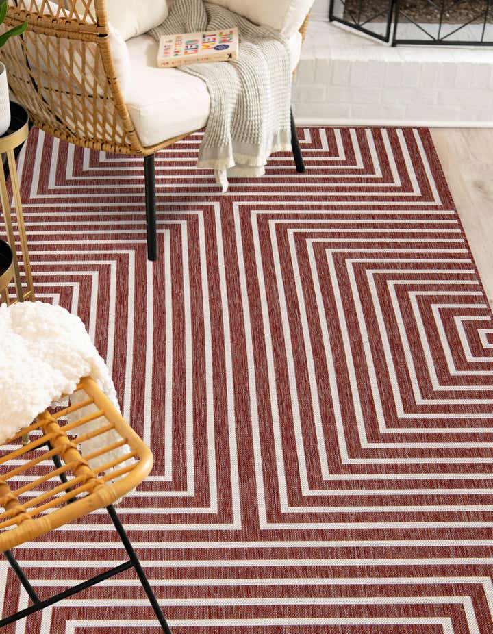 Rust Red 7' 10 x 10' Modern Indoor / Outdoor Rug | Rugs.com