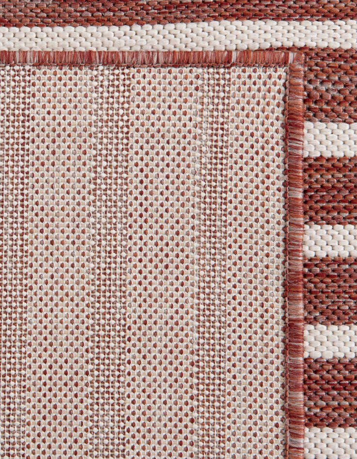 Detail image of  10' x 14'  Washable Modern Indoor / Outdoor Rug