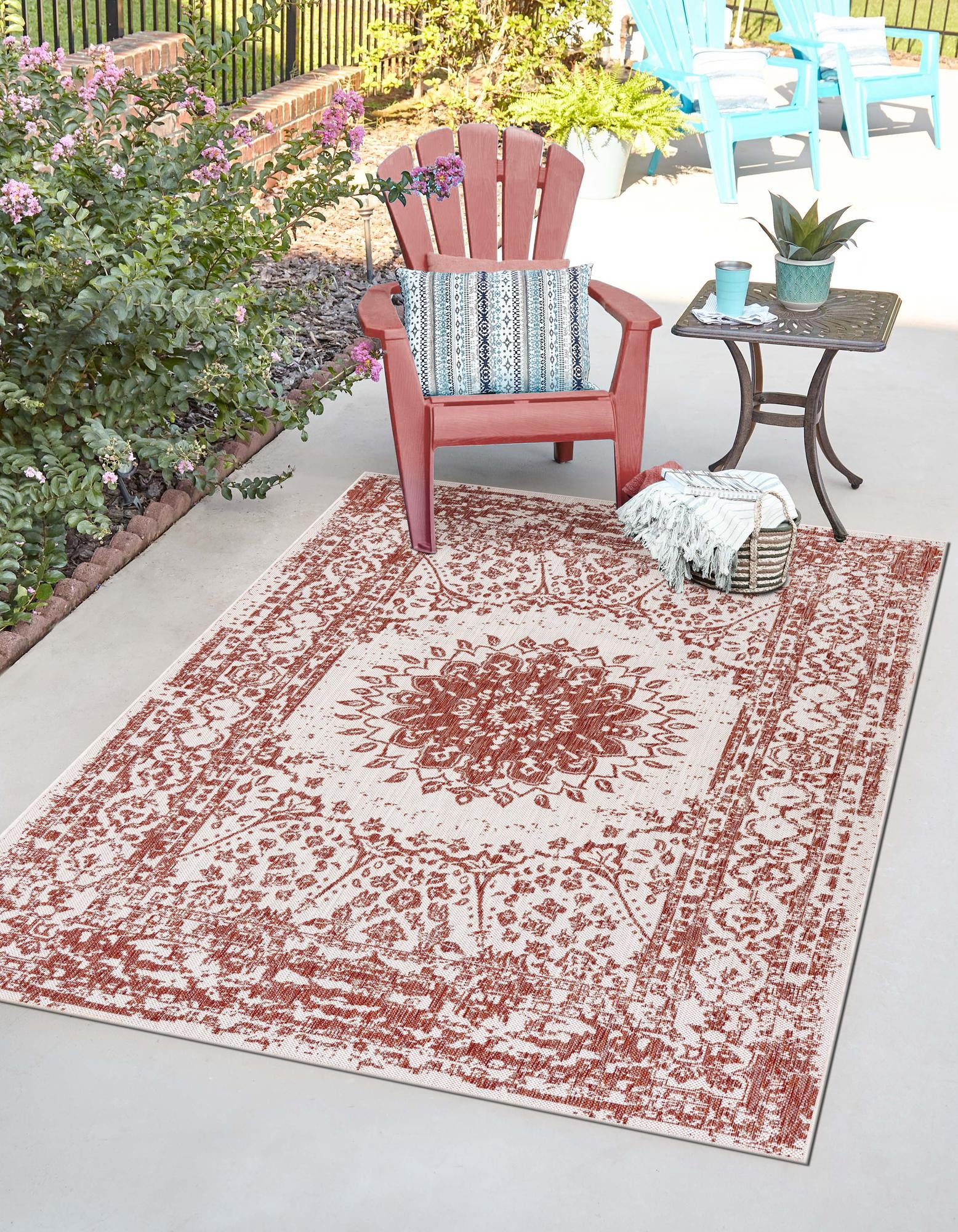 Rust Red 7' 10 x 10' Traditional Indoor / Outdoor Rug | Rugs.com