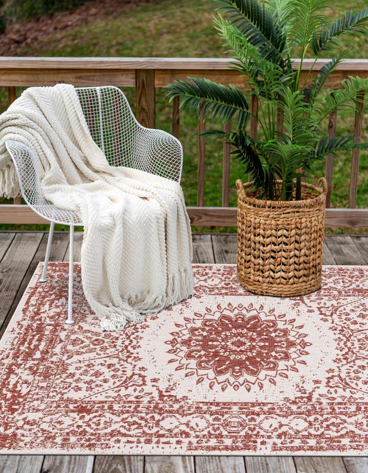 Rust Red 7' 10 x 10' Traditional Indoor / Outdoor Rug | Rugs.com