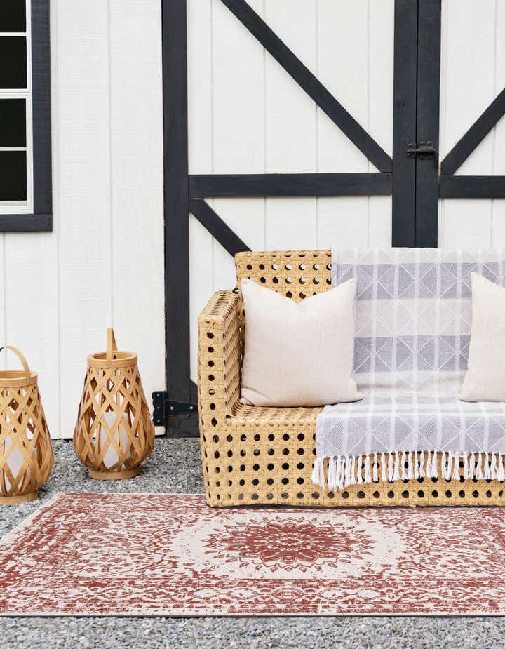 Rust Red 7' 10 x 10' Traditional Indoor / Outdoor Rug | Rugs.com