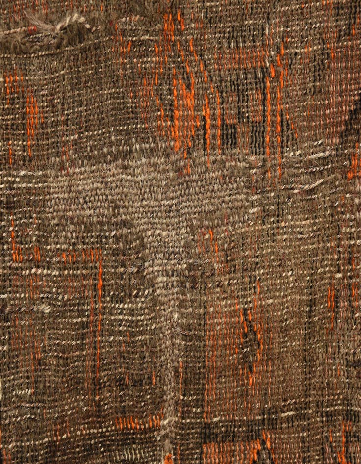 Detail image of  3' 2 x 4' 8  Hand Knotted Shiraz Persian Wool Rug