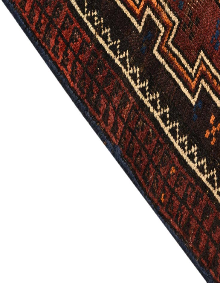 Detail image of  3' 9 x 6' 10  Hand Knotted Shiraz Persian Wool Rug