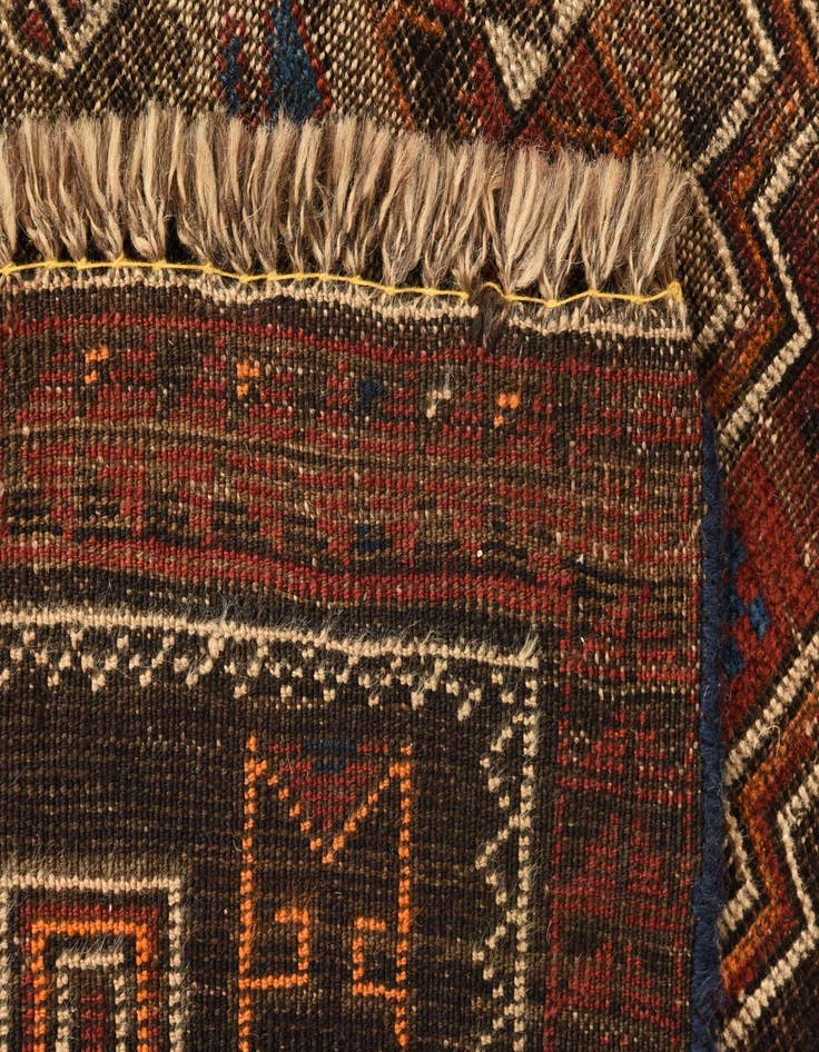 Detail image of  3' 9 x 6' 10  Hand Knotted Shiraz Persian Wool Rug