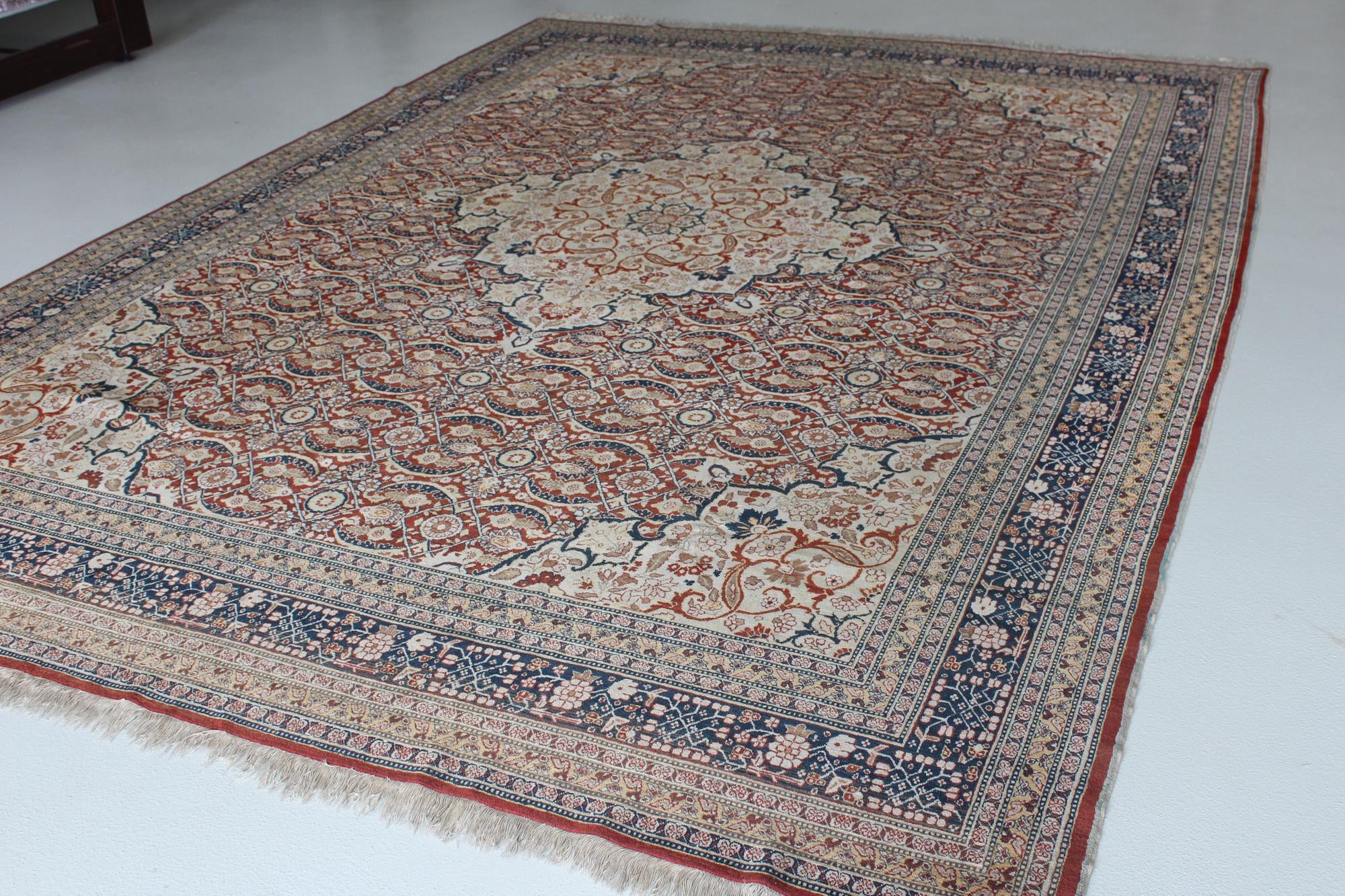  9' 4 x 12' 10  Hand Knotted Tabriz Persian Rug