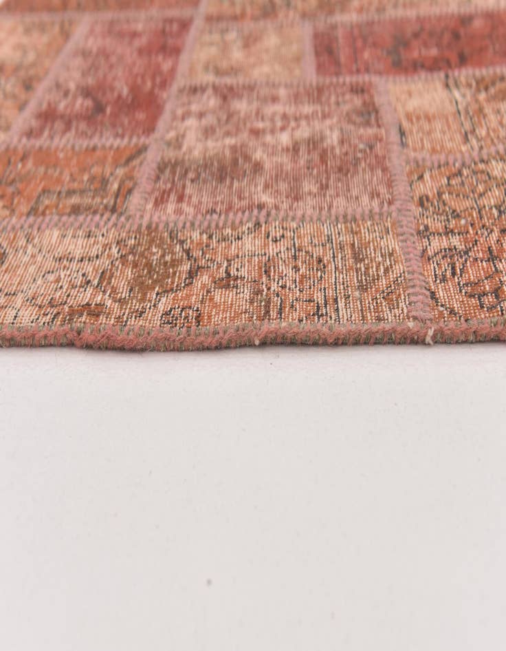 Detail image of  2' 10 x 4'  Hand Knotted Ultra Vintage Persian Wool Rug