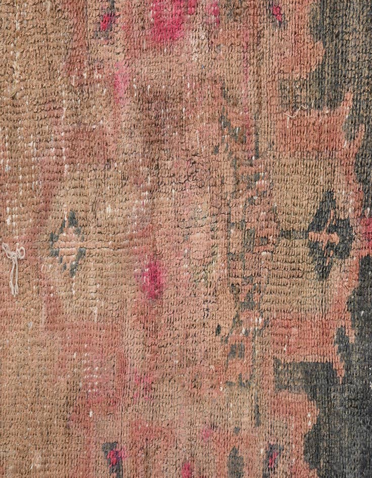 Detail image of  4' 10 x 9' 9  Hand Knotted Ultra Vintage Persian Wool Rug