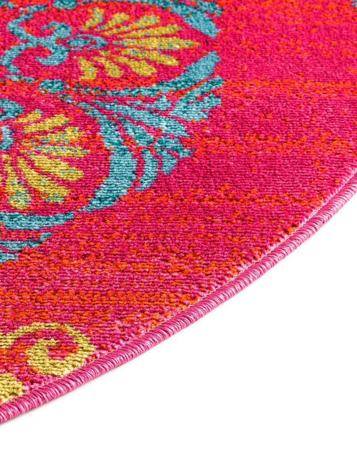 Detail image of  5' 3 x 5' 3 Azalea Round Rug