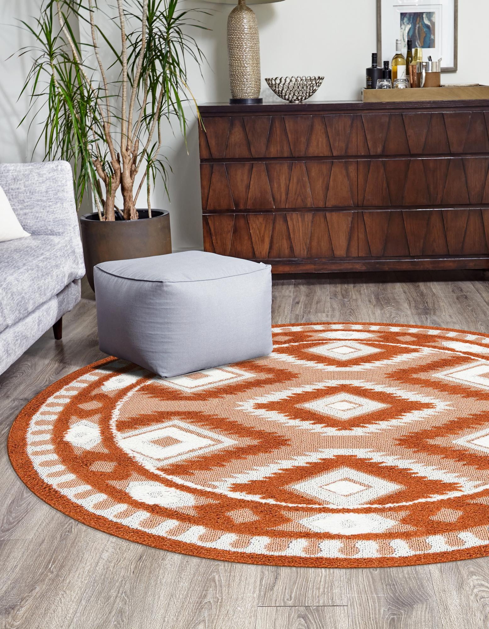 Rust Red 7' 10 x 7' 10 Boho Round Rug | Rugs.com