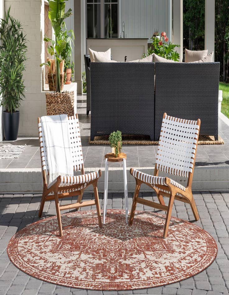 Detail image of  10' 8 x 10' 8  Washable Jill Zarin Dubai Indoor / Outdoor Round Rug