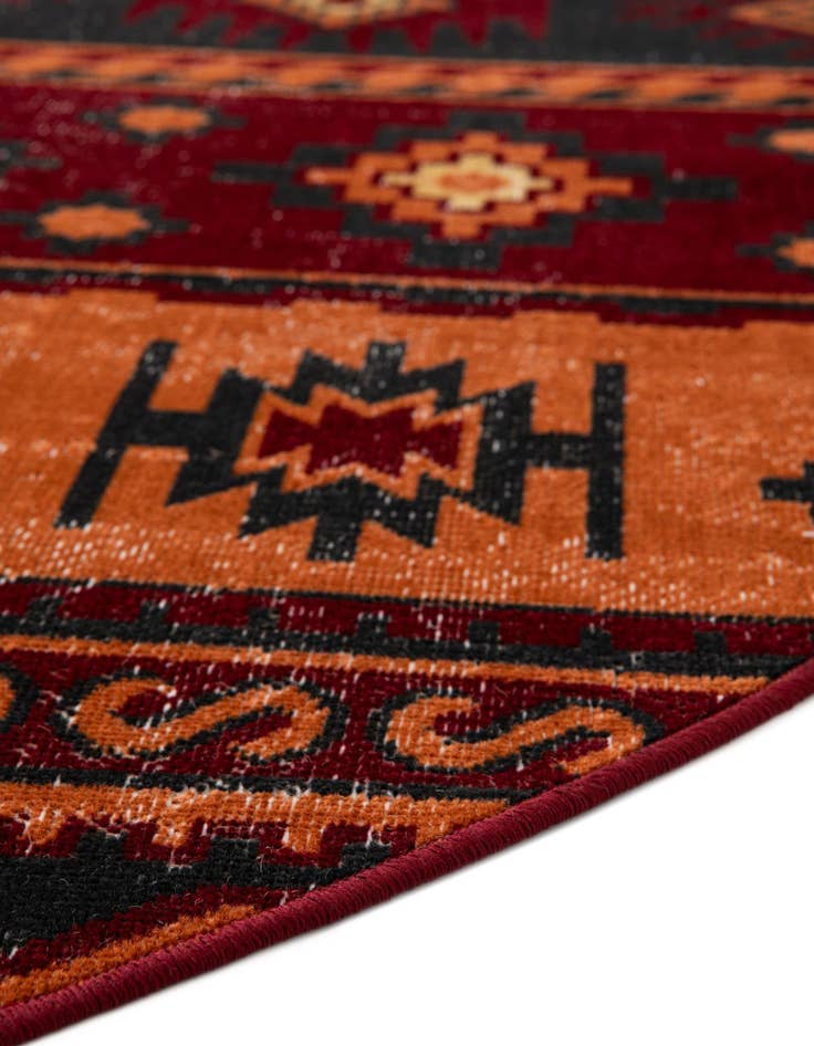 Detail image of  5' 3 x 5' 3 Lucerne Round Rug