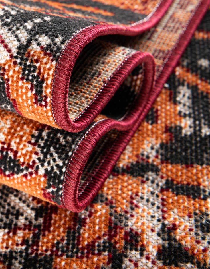 Detail image of  5' 3 x 5' 3 Lucerne Round Rug