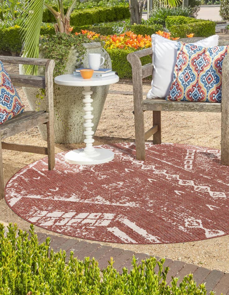 Detail image of  4' x 4'  Washable Bohemian Indoor / Outdoor Round Rug